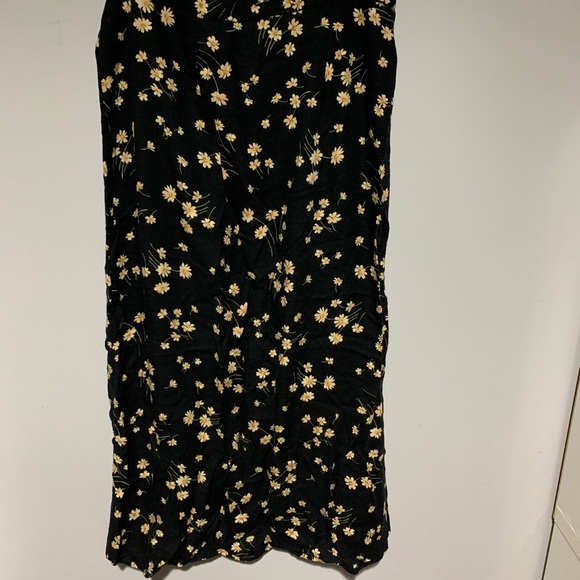 tie front maxi skirt floral print - Picture 2 of 3